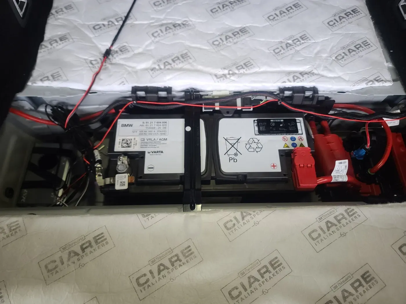 동탄 BMW 740Ld xDrive 트렁크 하부 메인 배터리 규격 확인