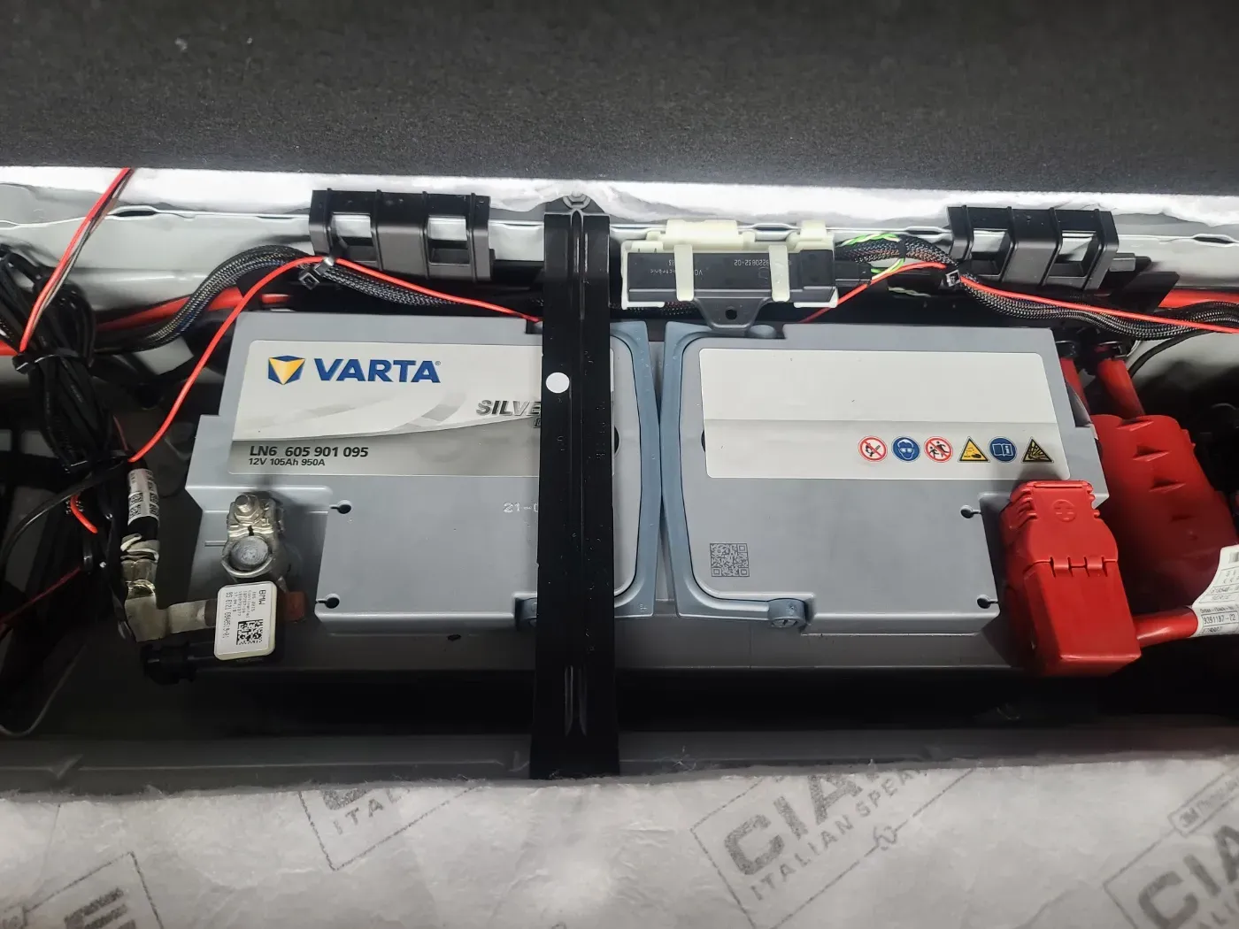 동탄 BMW 740Ld xDrive 신품 VARTA AGM 배터리 장착