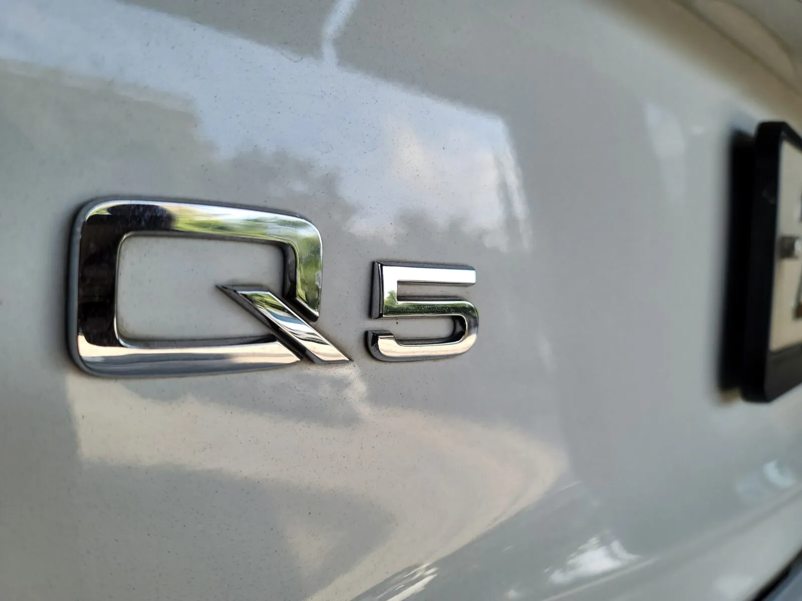 아우디 Q5 45 TDI quattro 측면