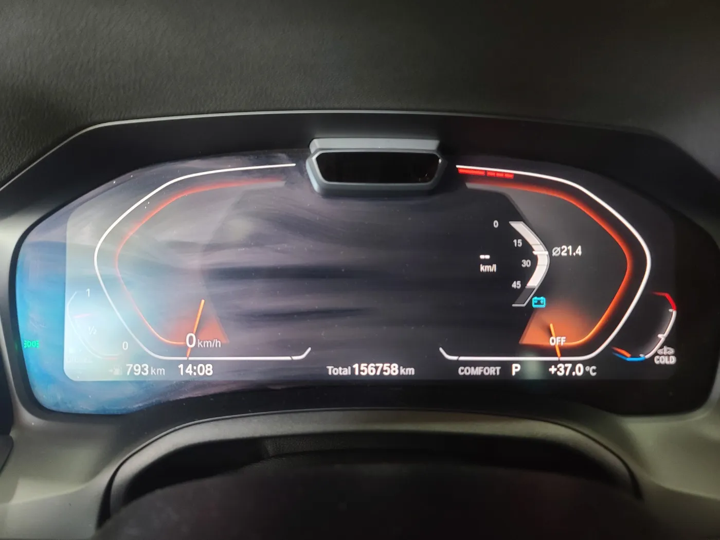 BMW 320d 계기판 누적 주행거리 156,000km