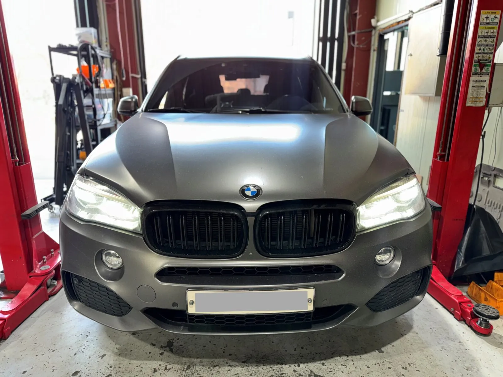 BMW X5 xDrive40d 전면
