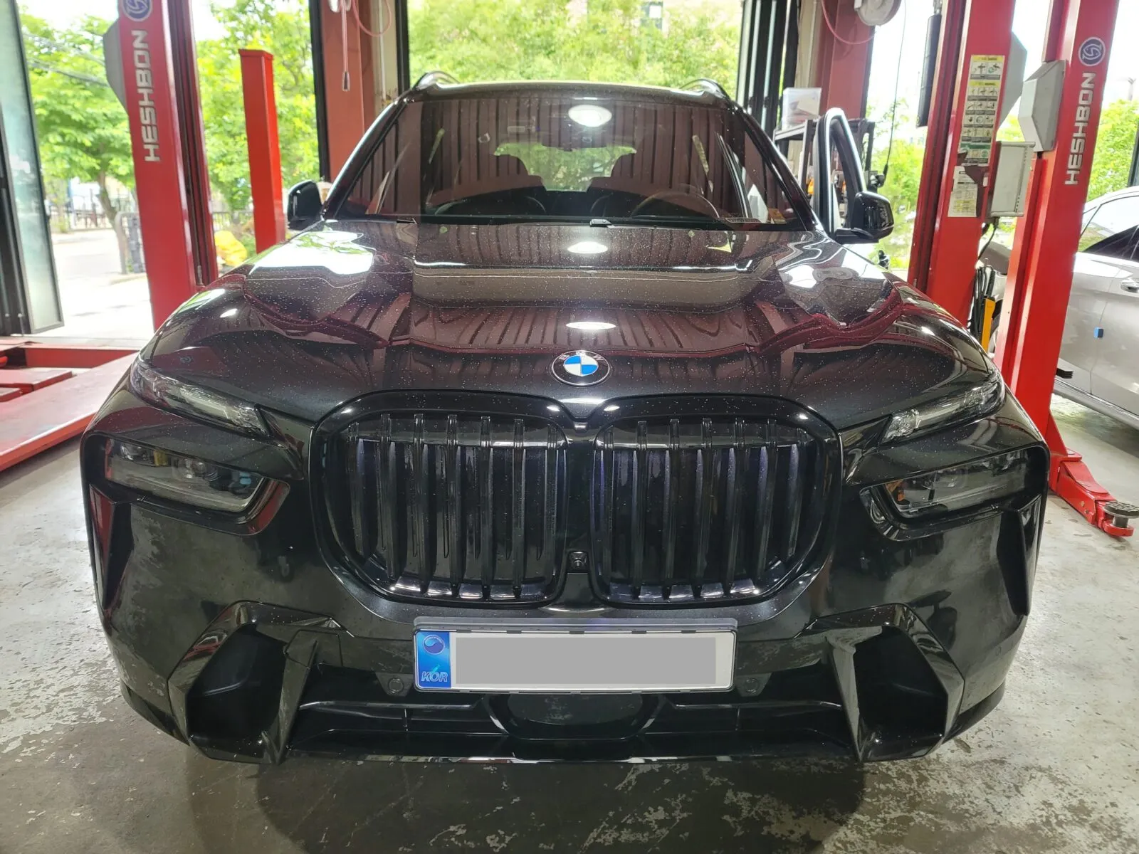 BMW X7 xDrive40i 전면