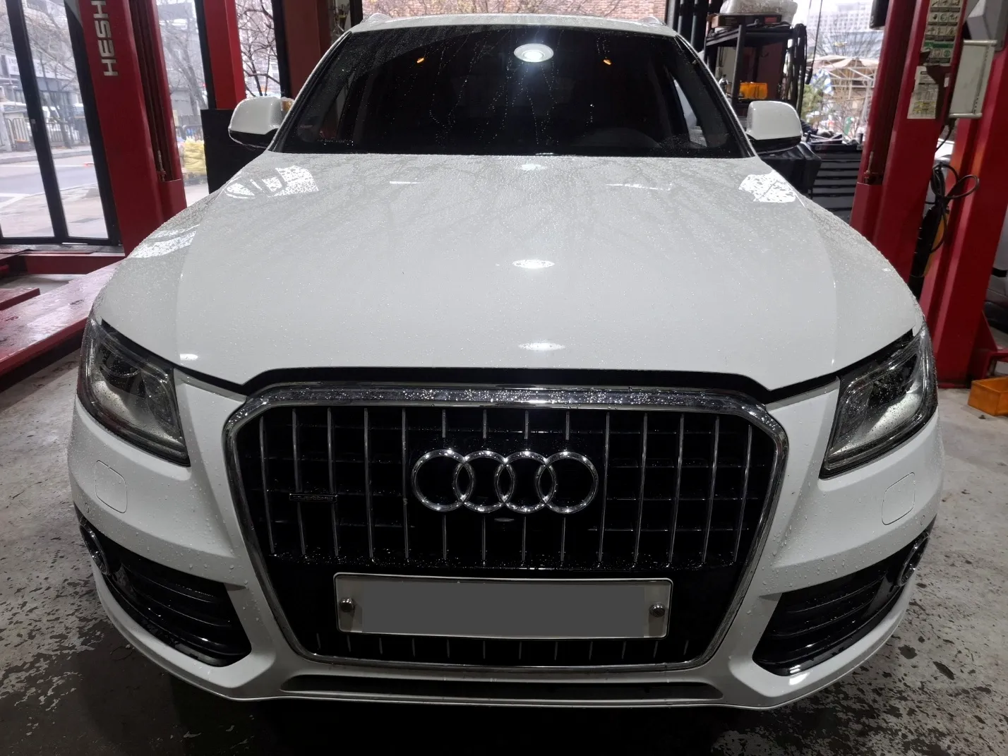 아우디 Q5 35TDI 전면