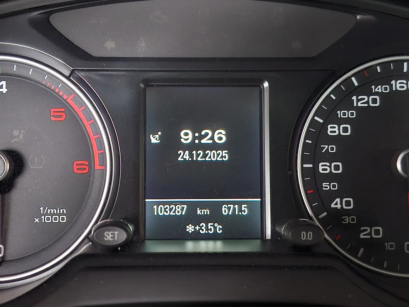 워크베이 입고 대기 중인 아우디 Q5 35TDI