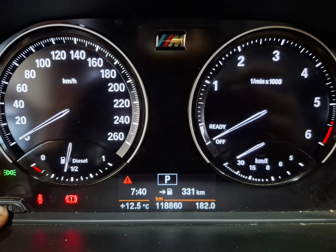 정비를 마친 BMW X1