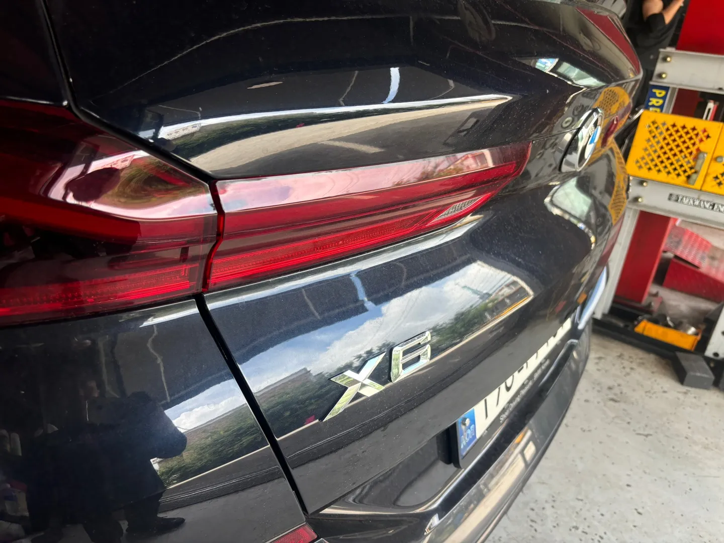 BMW X6 xDrive30d 측면