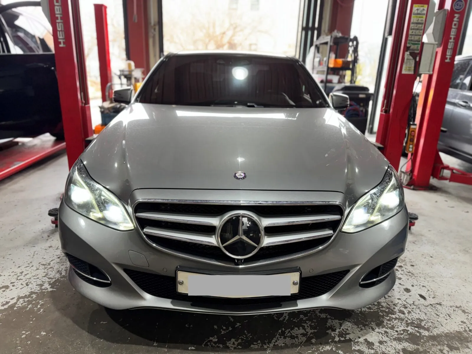 벤츠 E400 4matic 전면