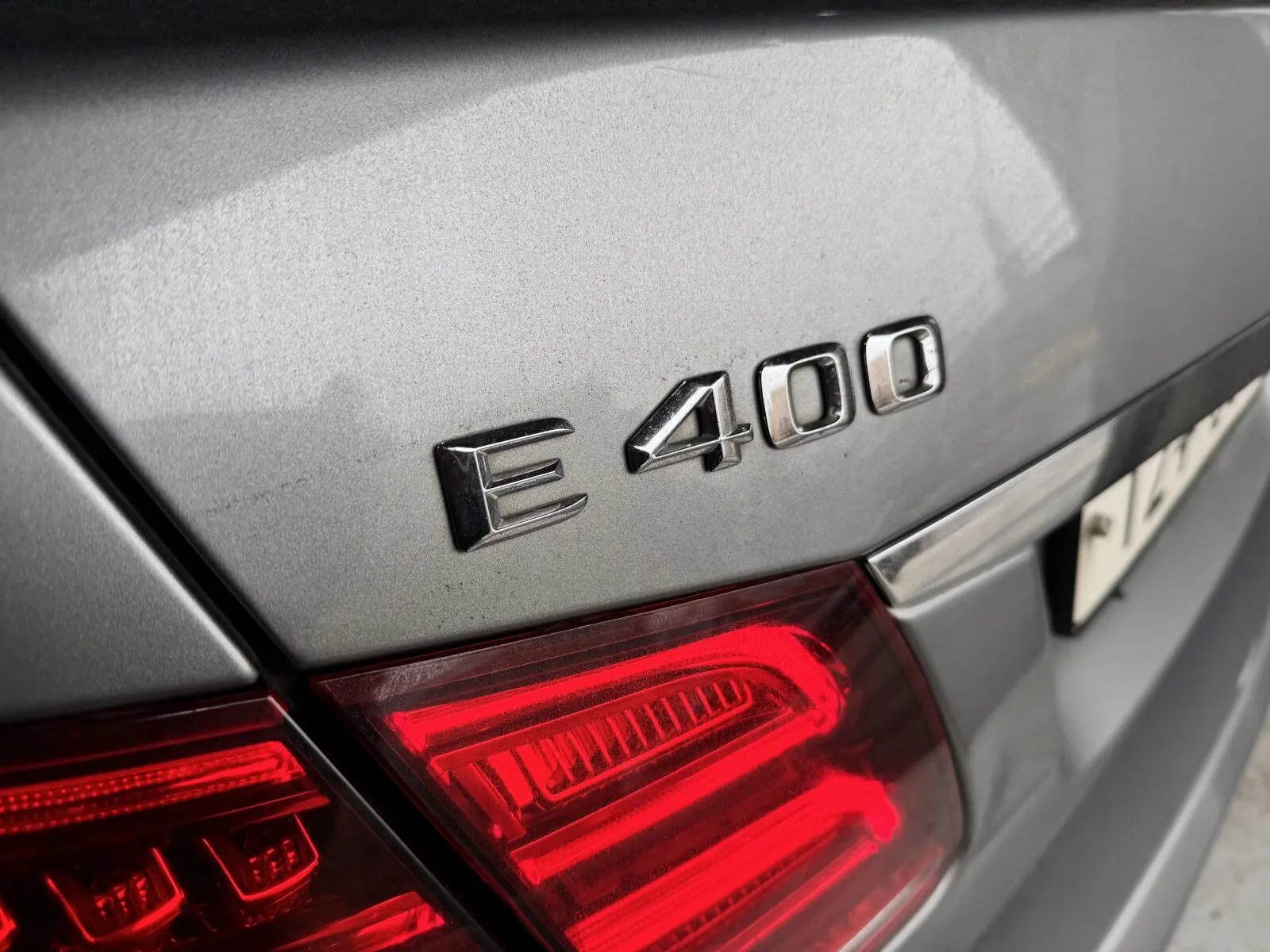 벤츠 E400 4matic 측면
