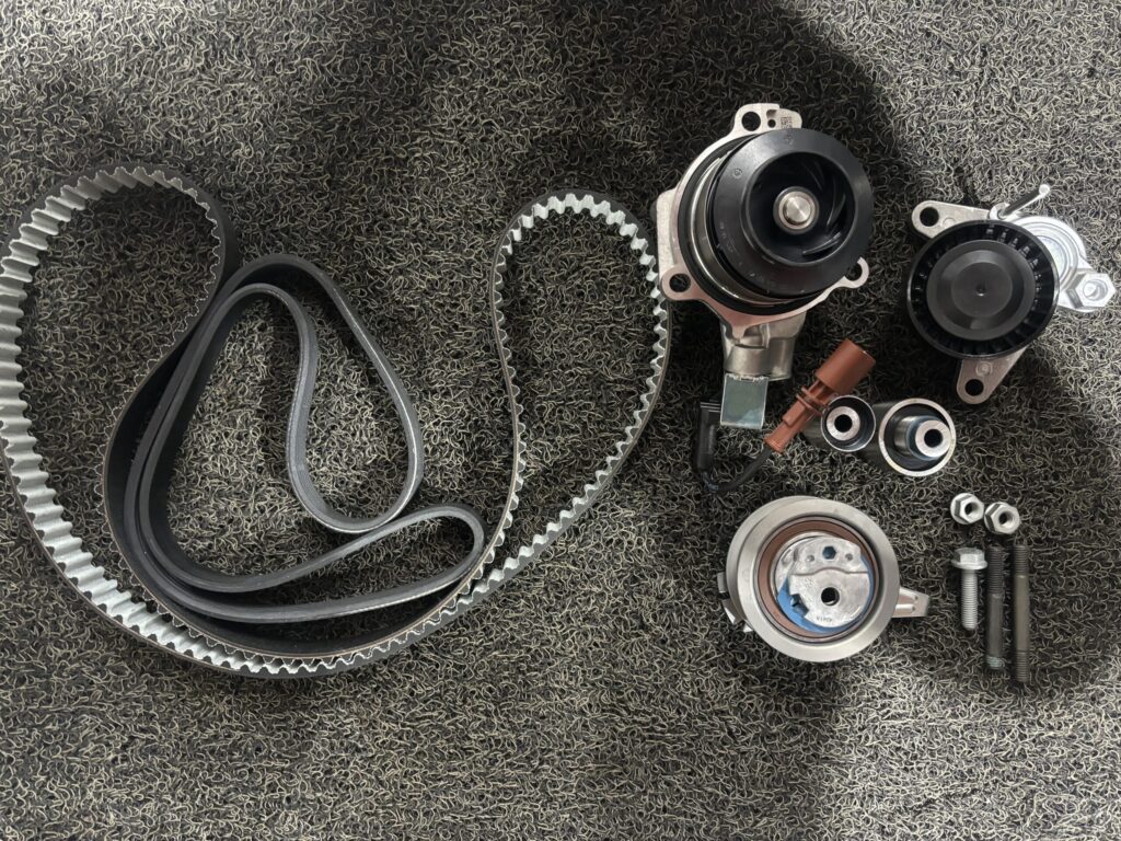 폭스바겐 아테온 타이밍벨트·워터펌프 세트 교환 정비 21 VW ARTEON TIMING 14