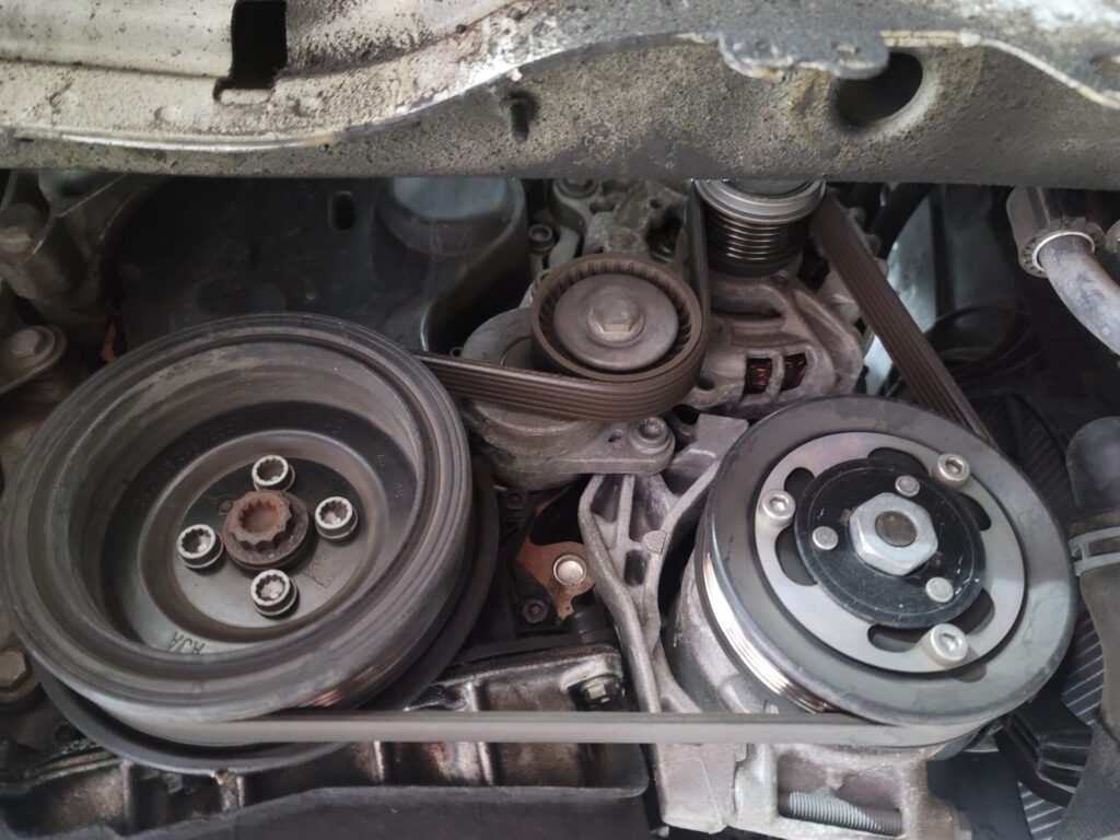 폭스바겐 아테온 타이밍벨트·워터펌프 세트 교환 정비 16 VW ARTEON TIMING 8