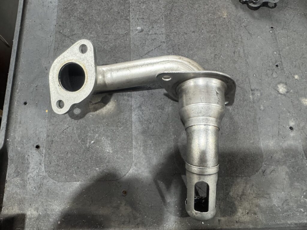 benz c250d egr cooler leak 14