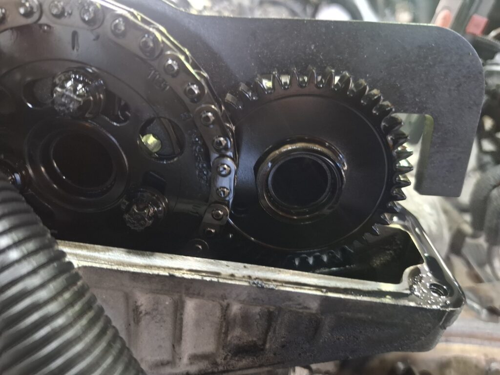 BMW X5 N57 타이밍체인 소음과 캠캐리어 누유 정밀 진단 및 교환 정비 25 BMW X5 30D N57 17