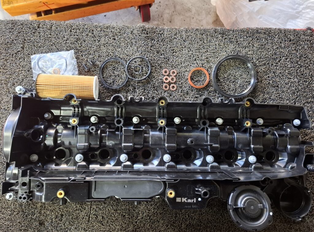 BMW X5 N57 타이밍체인 소음과 캠캐리어 누유 정밀 진단 및 교환 정비 30 BMW X5 30D N57 22