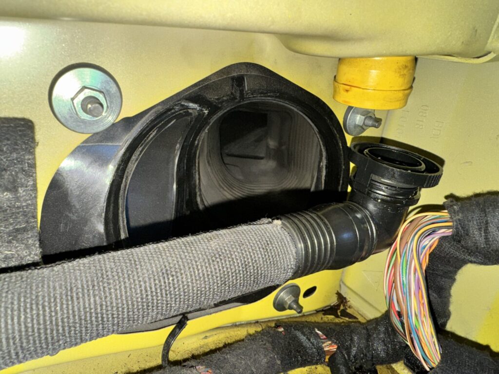 PORSCHE BOXSTER GTS 7