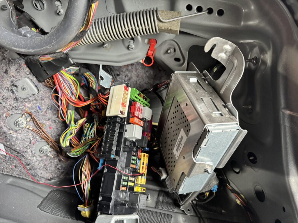 벤츠 E400 4matic 서스펜션 기능이상 및 하체 소음 정밀 수리 공정 16 m.benz e400 16