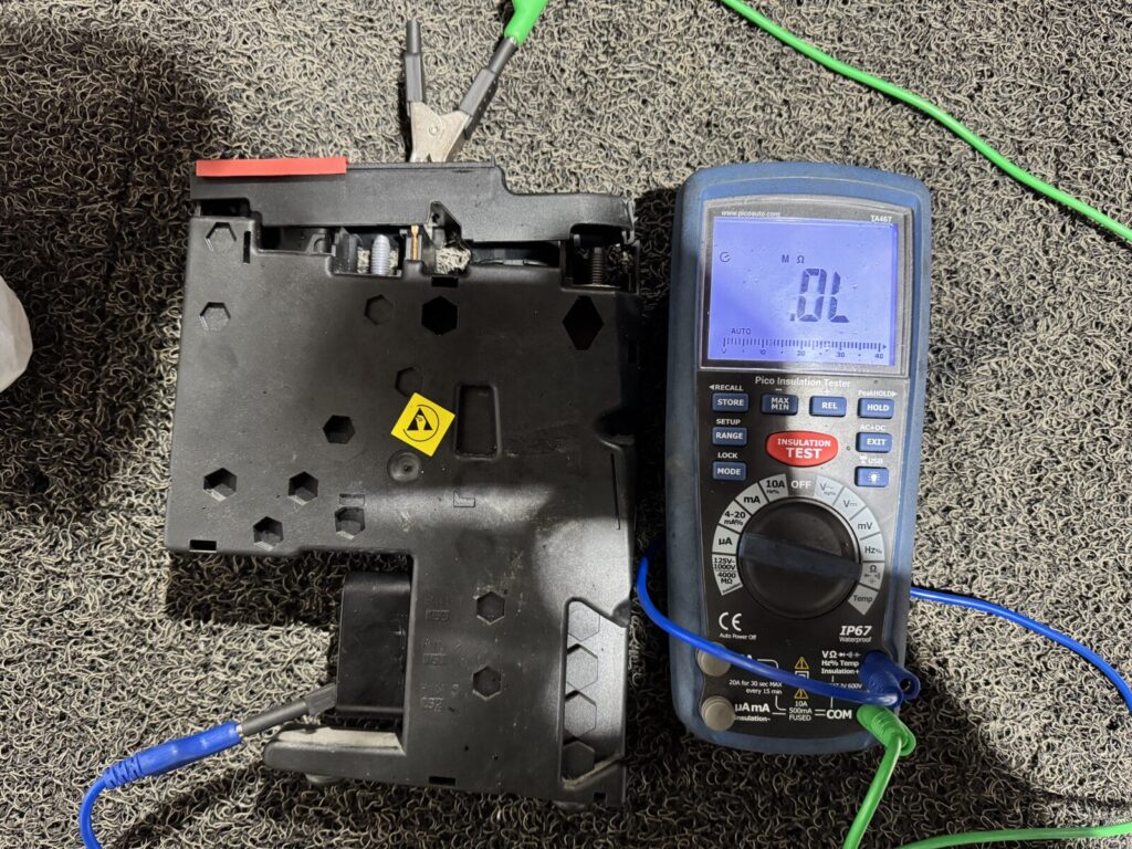 벤츠 E400 4matic 서스펜션 기능이상 및 하체 소음 정밀 수리 공정 20 m.benz e400 17