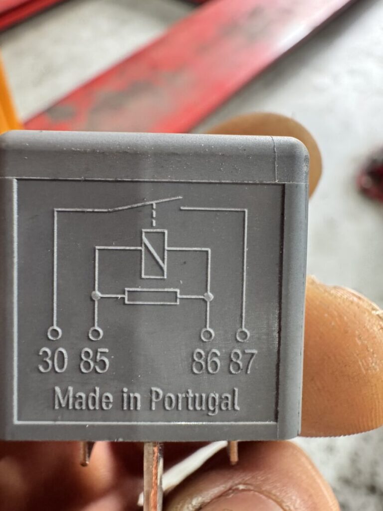 벤츠 E400 4matic 서스펜션 기능이상 및 하체 소음 정밀 수리 공정 27 m.benz e400 9