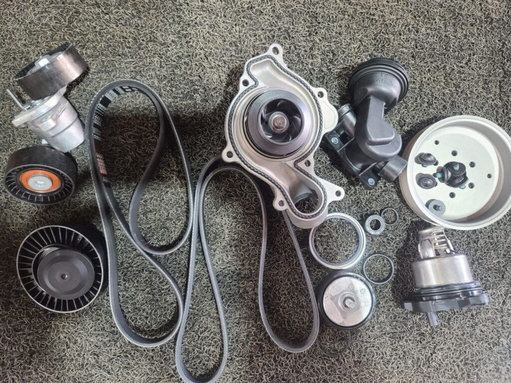 포르쉐 파나메라 4 냉각수 소모 및 워터펌프 개선형 정비 사례 26 porsche panamera4 17